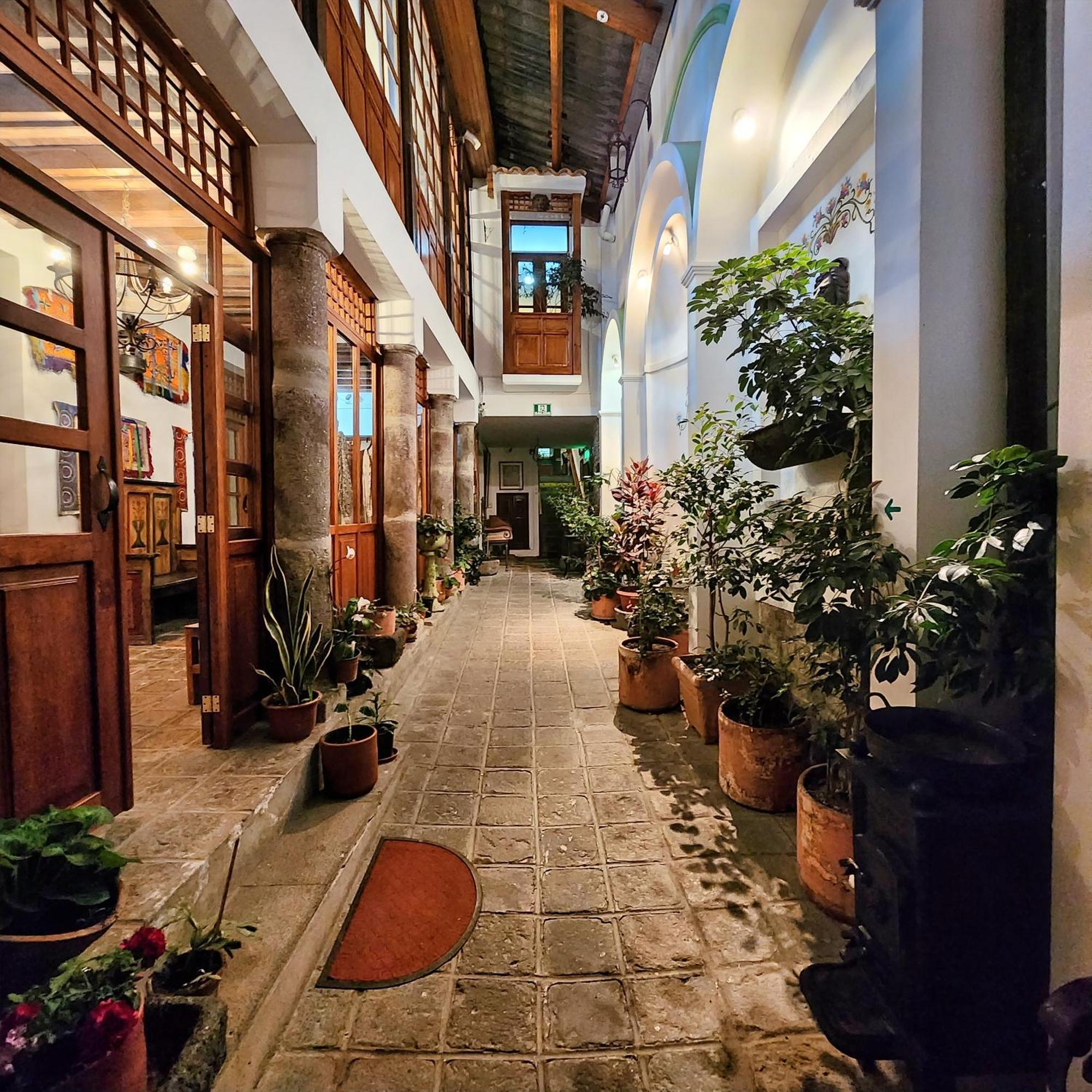Hotel Boutique Casa San Marcos Quito Exterior foto